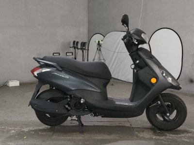 Yamaha AXIS Z
