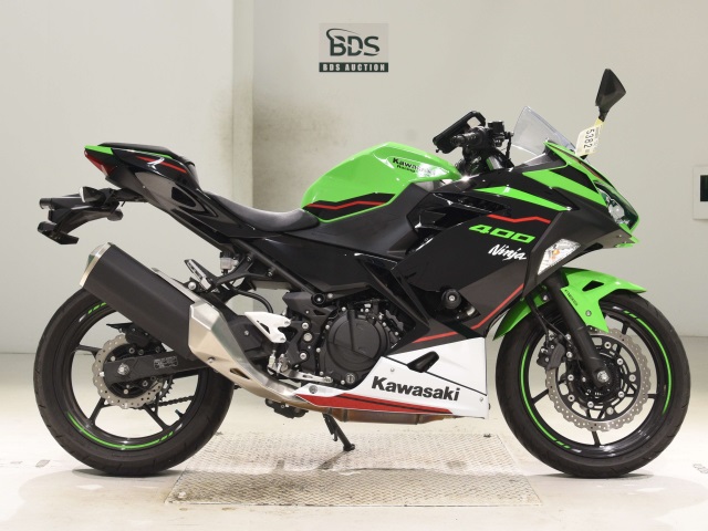 Kawasaki NINJA400
