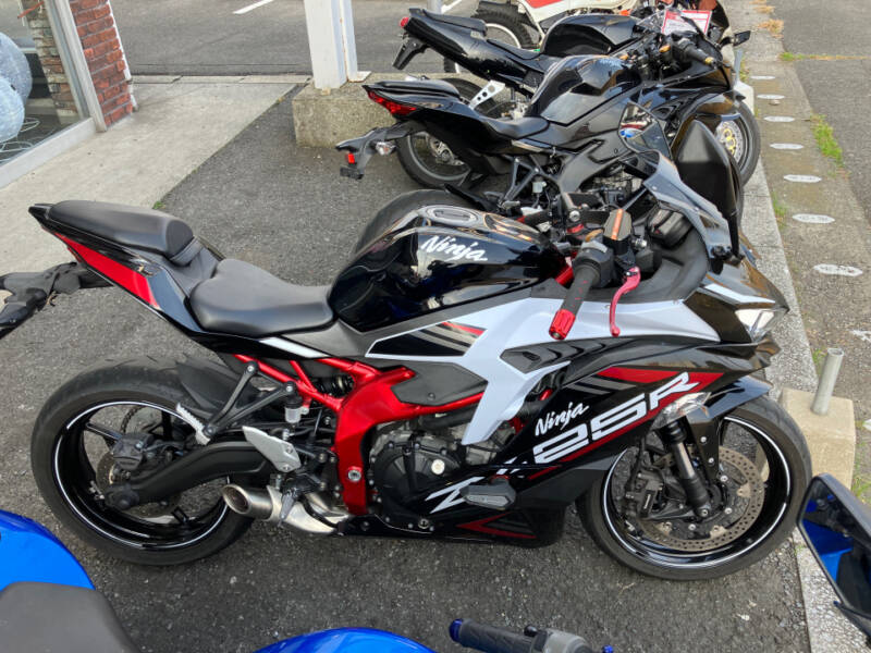 Kawasaki NINJA ZX-25R