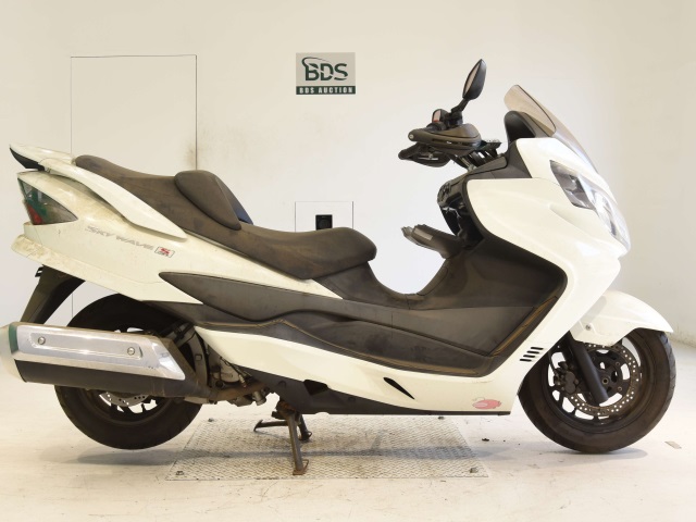 Suzuki SKYWAVE 250S