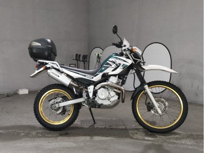 Yamaha SEROW XT250