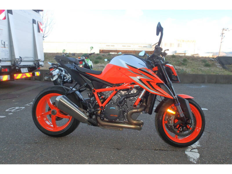 KTM 1290 SUPERDUKE R