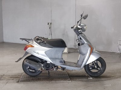 Suzuki LETS5