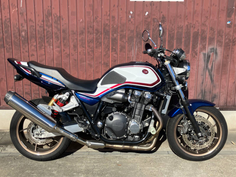 Honda CB1300SFA