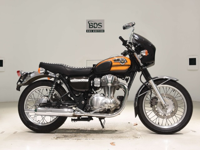 Kawasaki W800