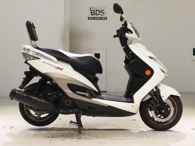 Yamaha CYGNUS125XSR