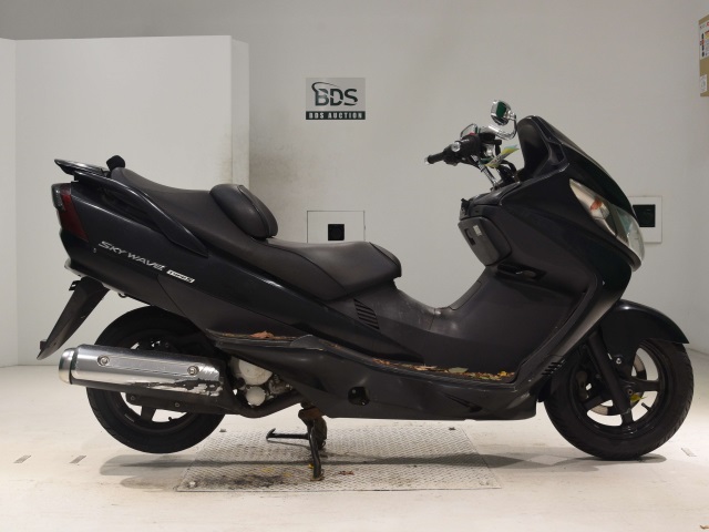 Suzuki SKYWAVE 250S