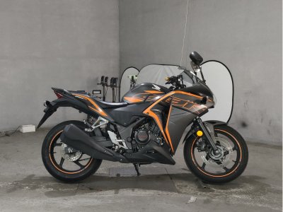 Honda CBR250R