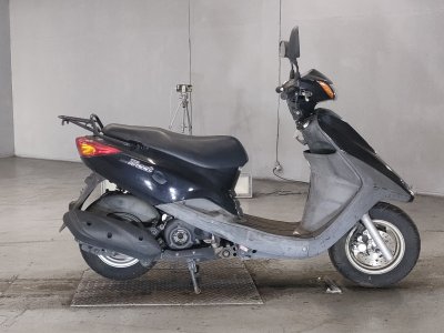 Yamaha AXIS TREAT
