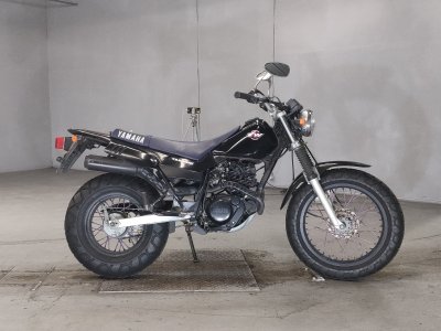 Yamaha TW200
