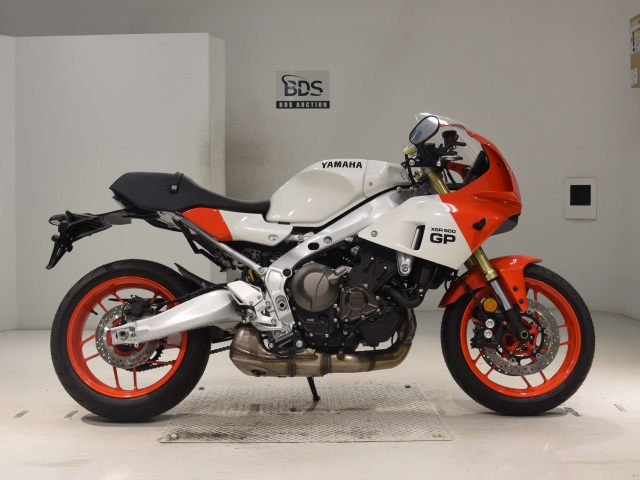 Yamaha xsr900 gp