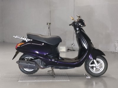 Honda LEAD100