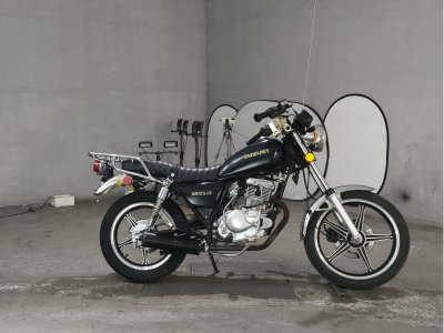 Suzuki GN125