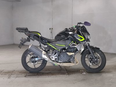 Kawasaki Z400