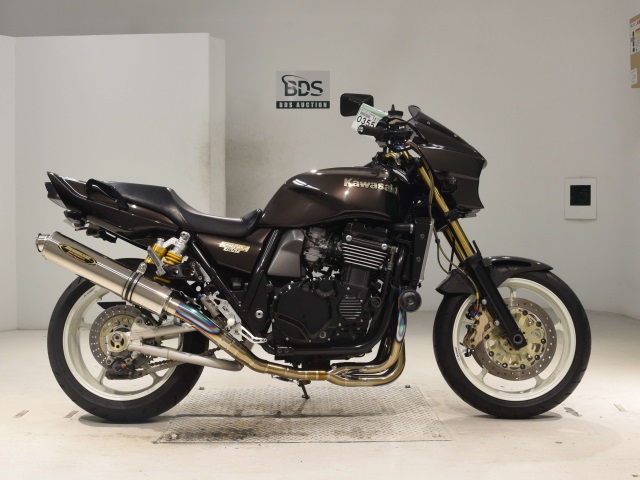 Kawasaki ZRX1100