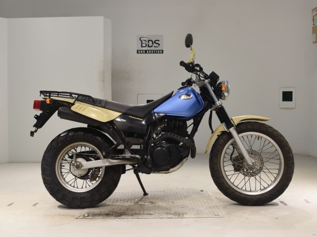 Yamaha TW200E