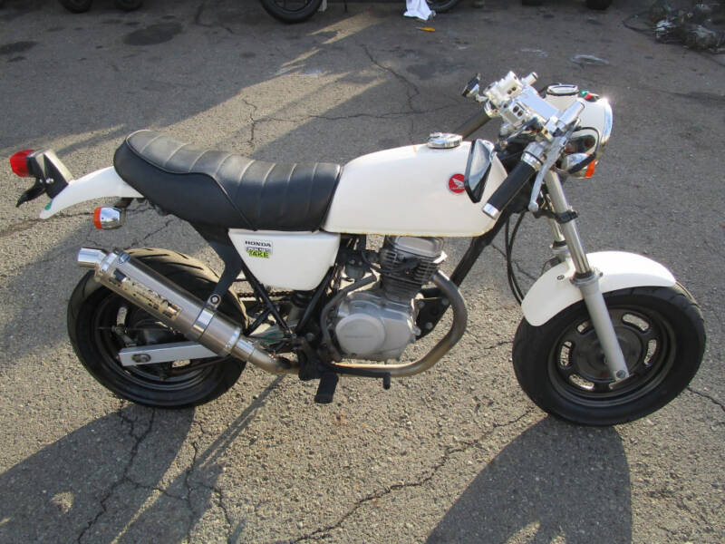 Honda APE50