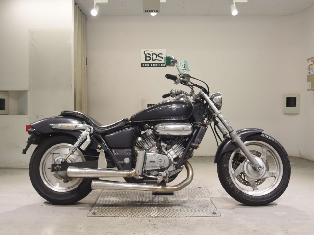 Honda MAGNA250