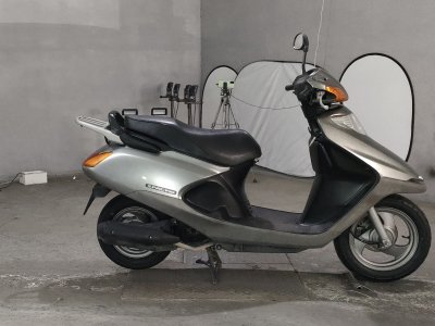 Honda SPACY100