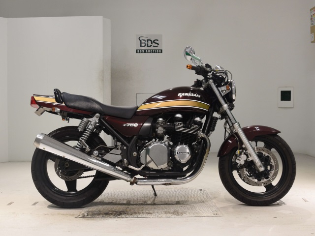 Kawasaki ZEPHYR750
