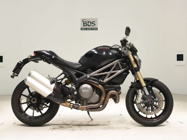 Ducati MONSTER 1100EVO