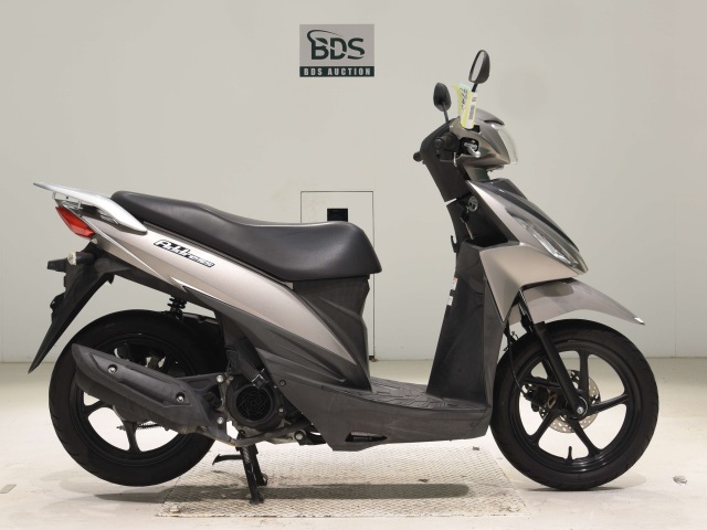 Suzuki ADDRESS V110
