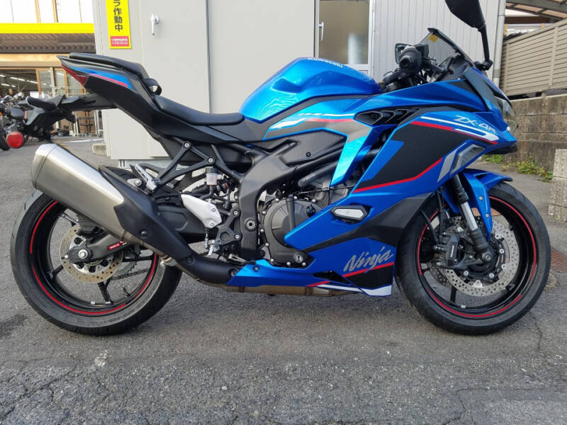 Kawasaki ninja zx-4r se