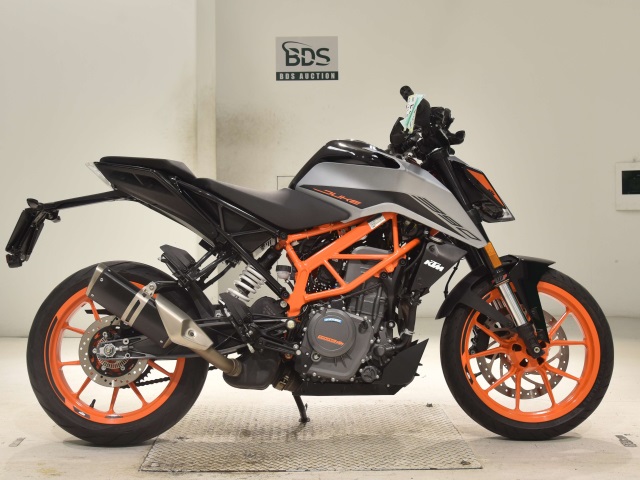 KTM 390 DUKE