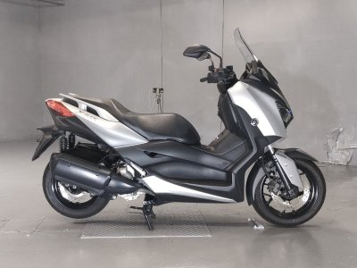 Yamaha X-MAX250