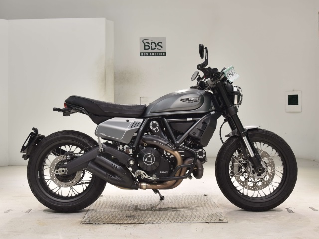 Ducati SCRAMBLER NIGHT SHIFT