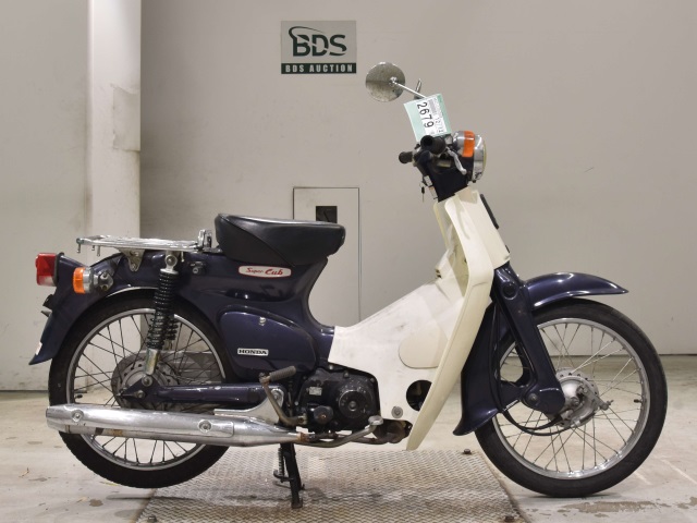 Honda C50