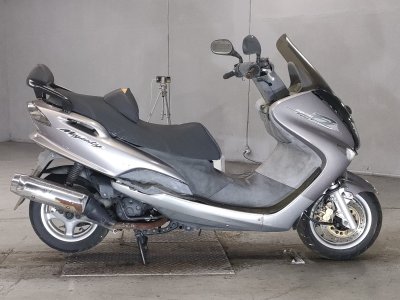 Yamaha MAJESTY 125