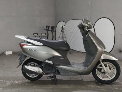 Honda LEAD110