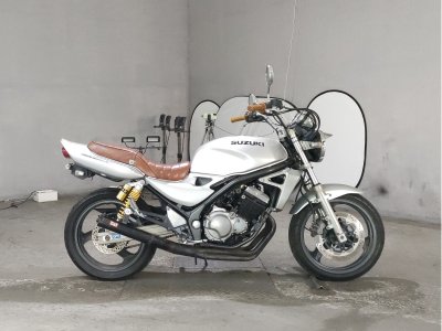 Suzuki GSX250FX