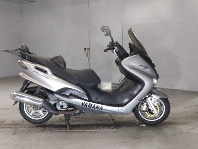 Yamaha MAJESTY 125