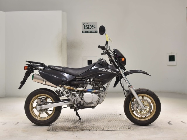 Honda XR100 MOTARD