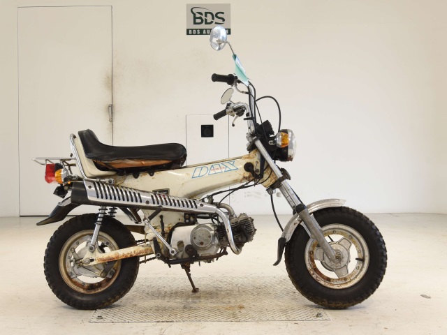 Honda DAX50