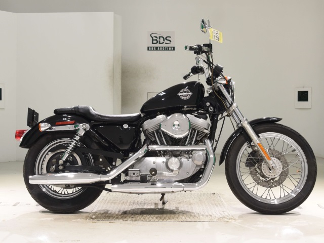 HD SPORTSTER HUGGER XLH883