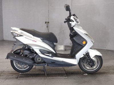 Yamaha CYGNUS125X
