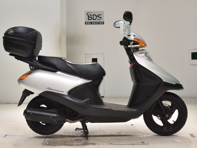 Honda SPACY100