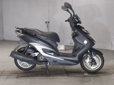 Yamaha CYGNUS125X