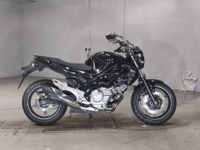 Suzuki GLADIUS SFV400