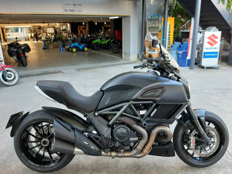 Ducati Diavel 2014 г.в.