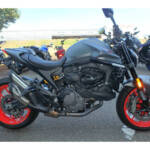 img-gallery