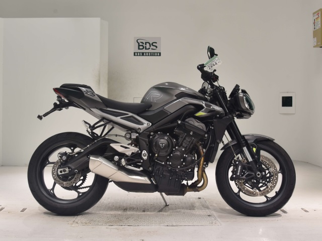 Triumph STREET TRIPLE R 2023