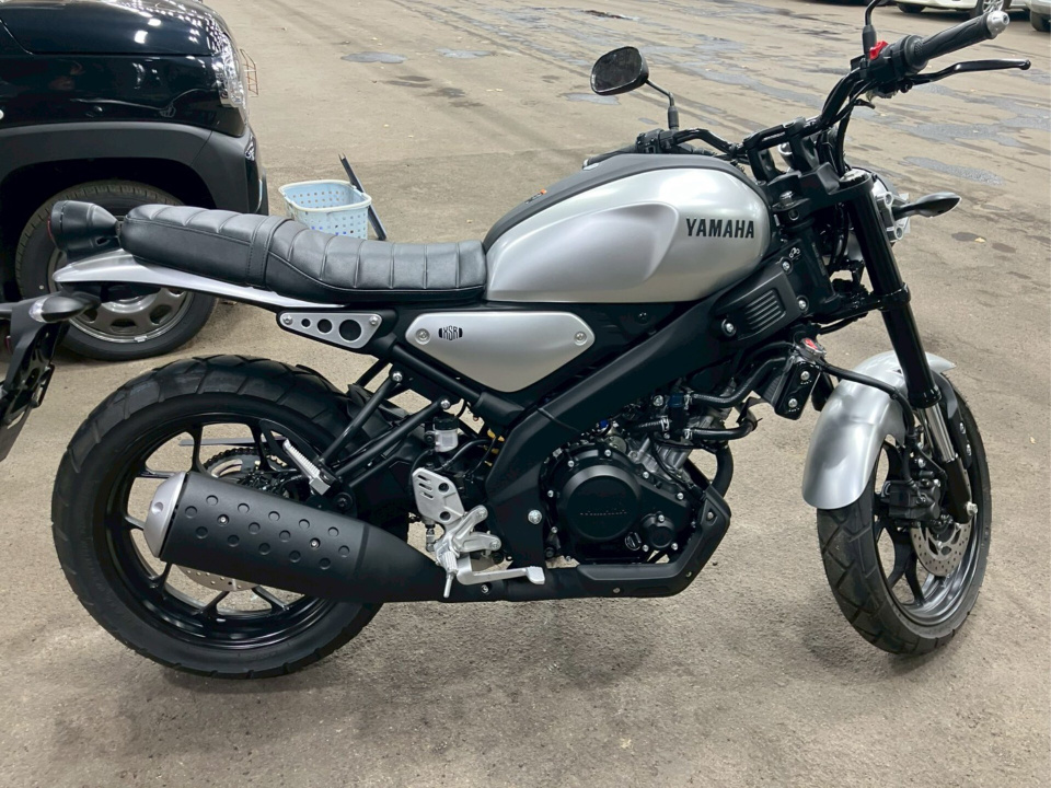 Yamaha XSR125 2024