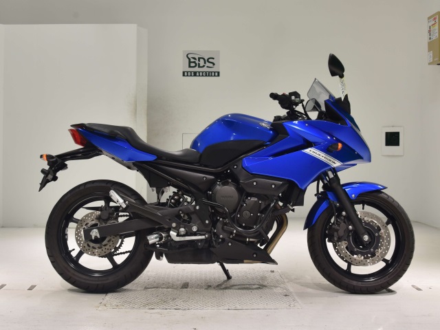 Yamaha XJ6 DIVERSION S 2011