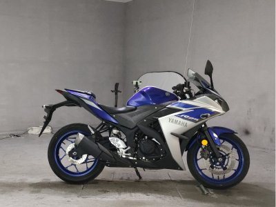 Yamaha YZF-R25 2015