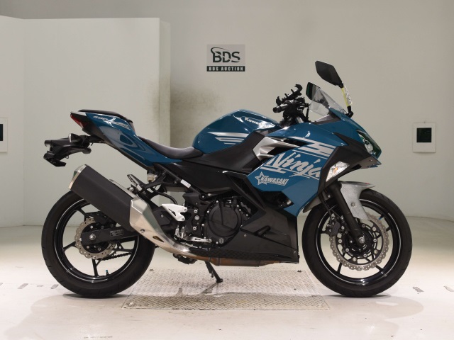 Kawasaki NINJA400 2021