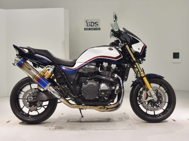 Honda CB1300SF 2019
